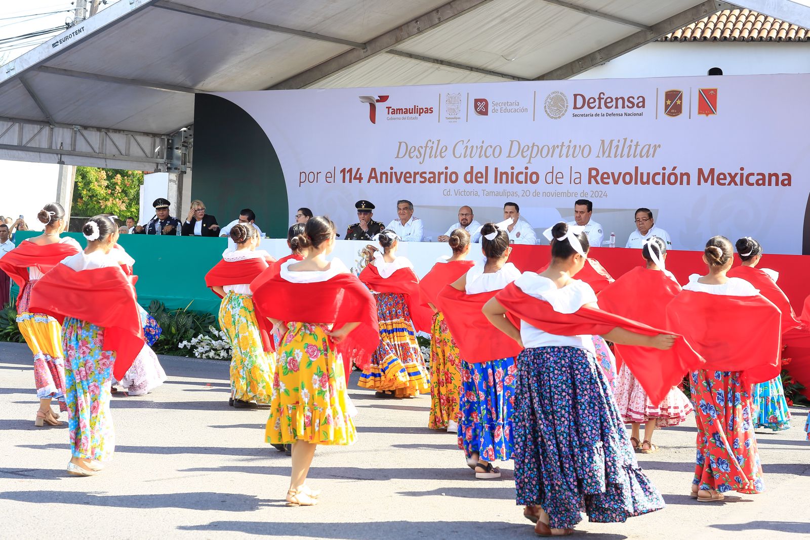 Encabeza Américo Villarreal desfile por el 114 Aniversario del Inicio de la Revolución Mexicana