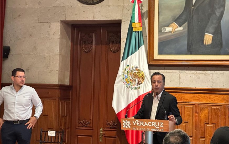 Inicia “Bachetón” en Veracruz para rehabilitar carreteras