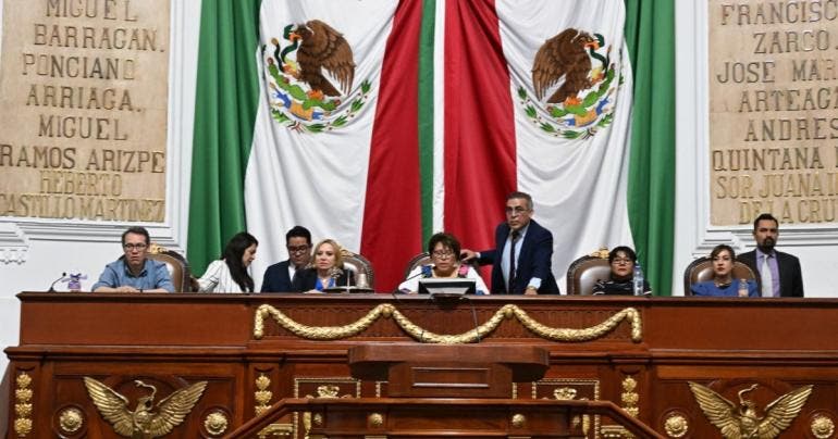 Avalan en comisiones del Congreso de CDMX despenalización total del aborto