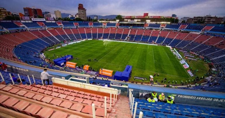 Clausuran Plaza de Toros México y Estadio Azul por fallas en seguridad