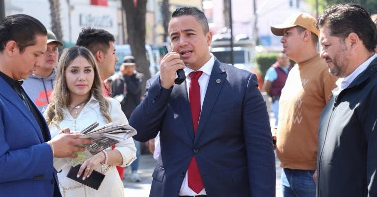 Janecarlo Lozano anuncia remodelación de la Calzada de Guadalupe