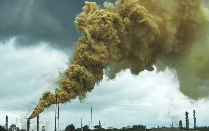 Nuevo León enfrentó en 2024 el peor año en contaminación; refinería de Cadereyta es señalada