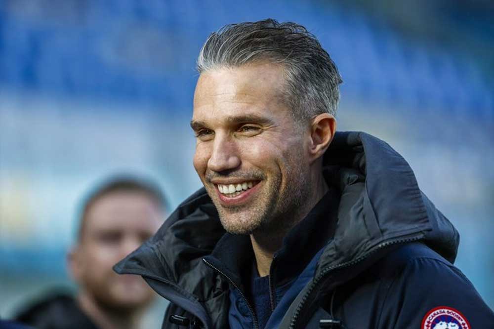 Robin van Persie ese nuevo entrenador del Feyenoord