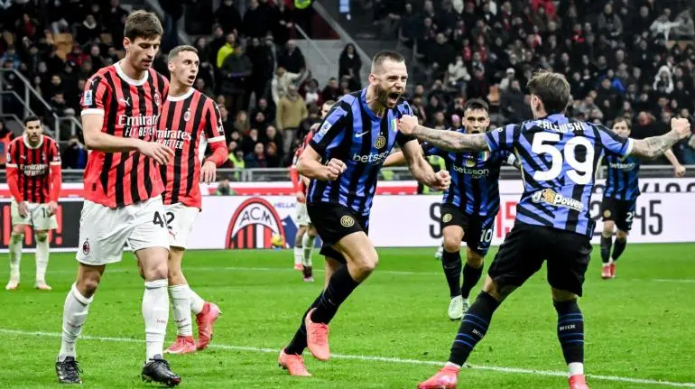 El Inter derrumba el muro del Milan con un empate