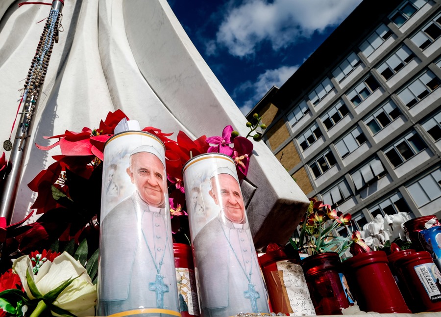 ‘Recen por mí’, el Papa Francisco envía un mensaje a los fieles en medio de crisis de salud