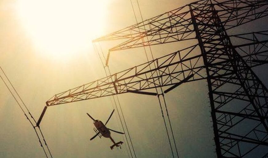 La CFE programa inversiones por 2,286 millones de dólares para modernizar la red de transmisiones