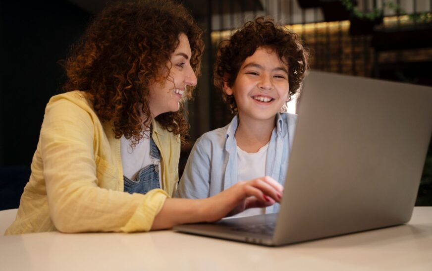 Estudiar inglés de forma flexible es posible gracias a la tecnología