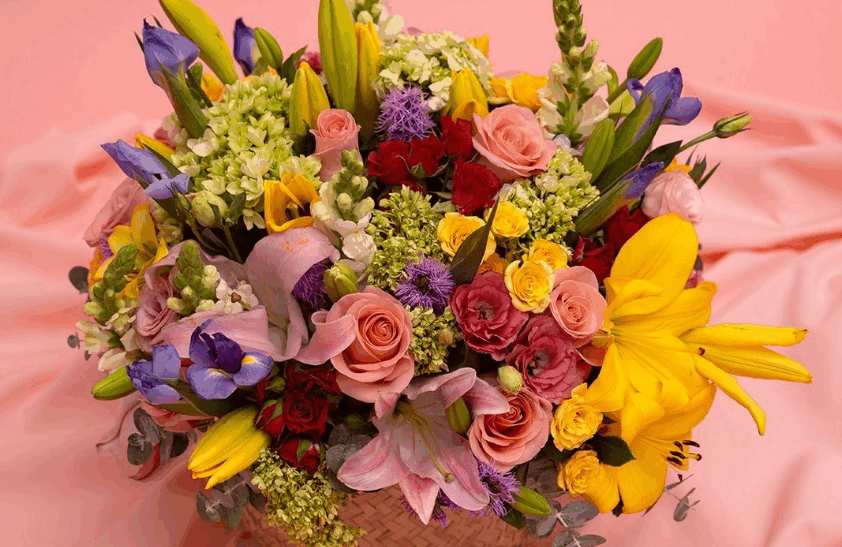 Flor de Iris: un must para decorar la mesa este Día de las Madres