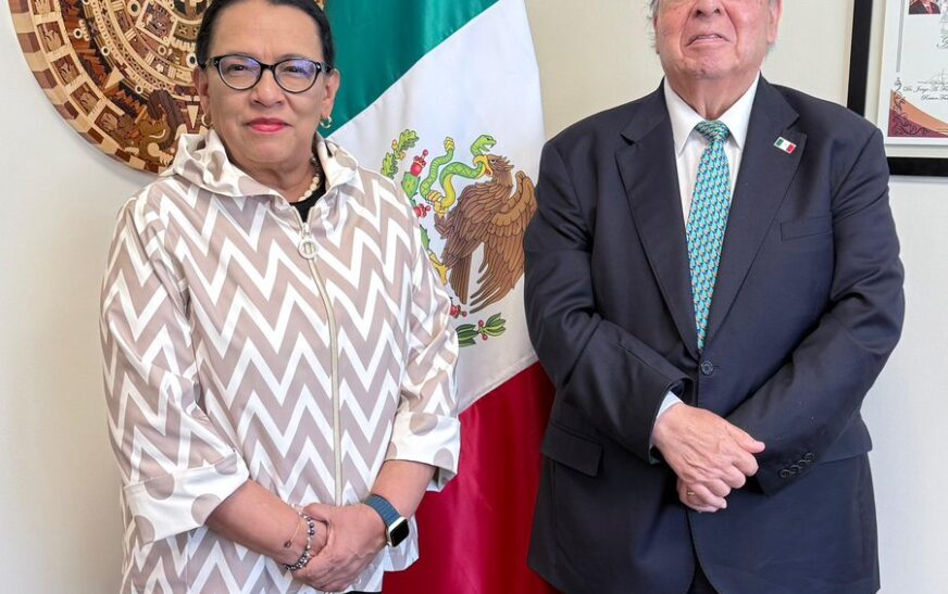 Papa León XIV recibe invitación oficial para visitar México; ¿cuándo vendrá?