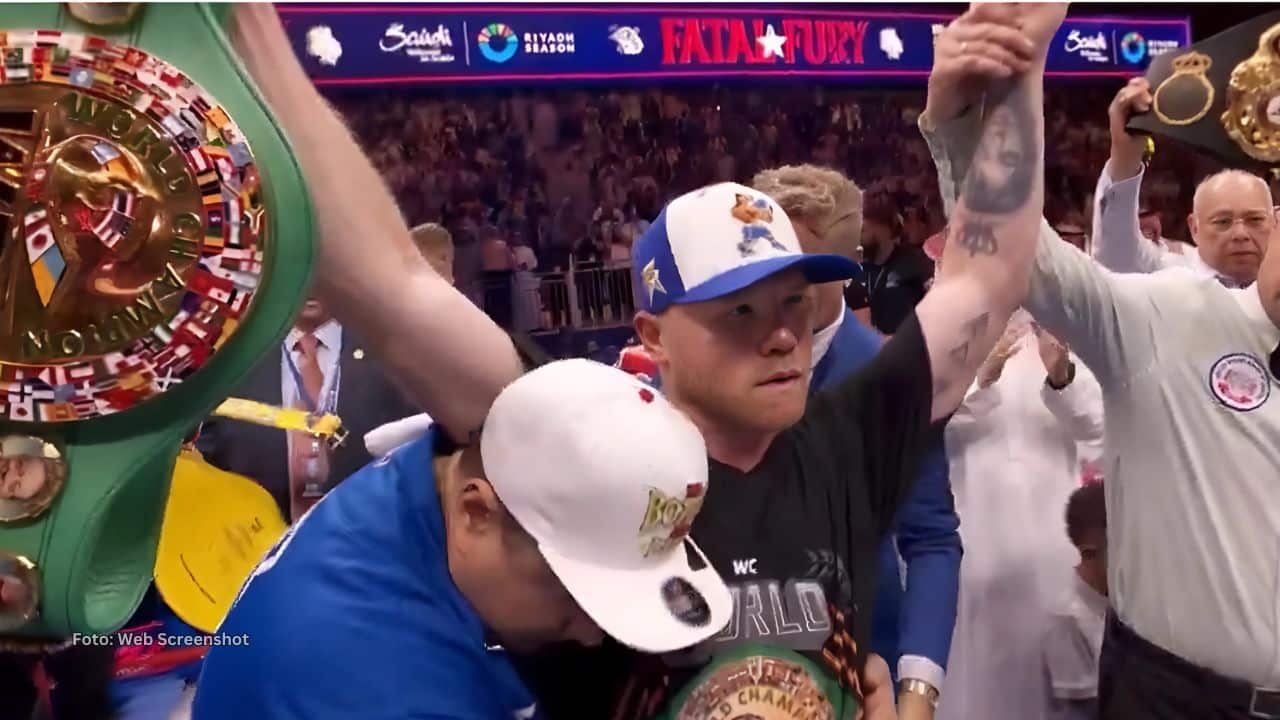 ‘Canelo’ arremete contra William Scull