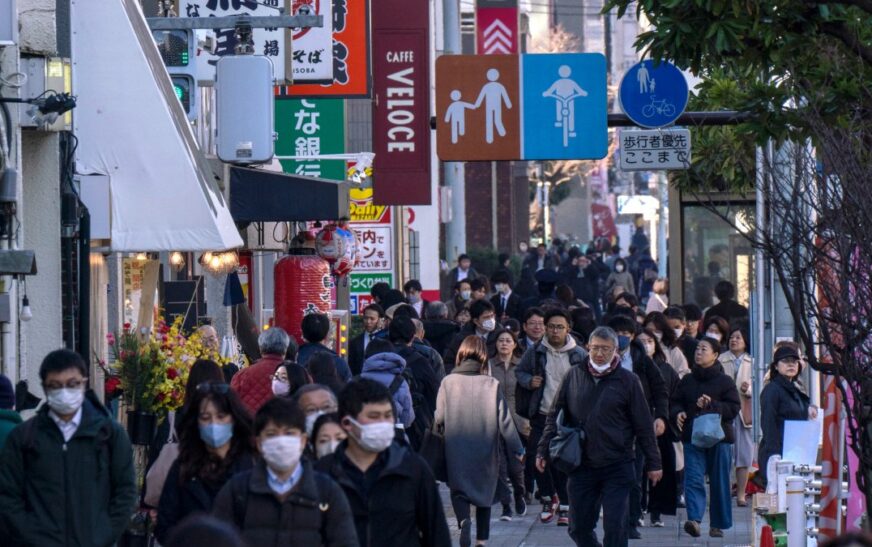 8 consecuencias del envejecimiento masivo y la baja natalidad en Japón: los baby boomers entran en edad avanzada