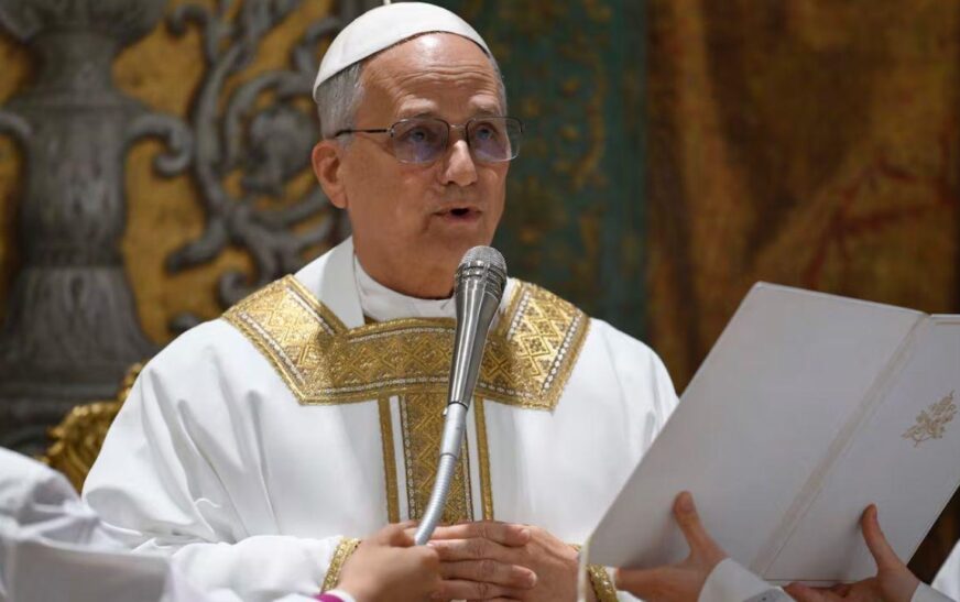 Sheinbaum invitará al papa León XIV a visitar México