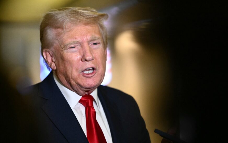 Rusia y Ucrania ya negocian fin de la guerra: Trump, tras llamada con Putin