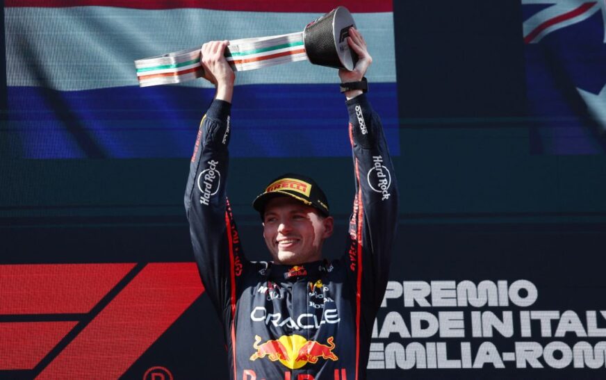 Max Verstappen remonta y conquista el GP de Emilia Romagna en la carrera 400 de Red Bull