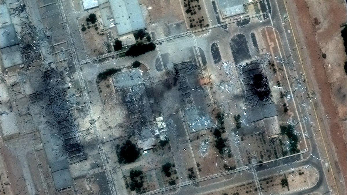 Israel vuelve a atacar Irán, que amenaza con responder a los bombardeos de EE.UU.