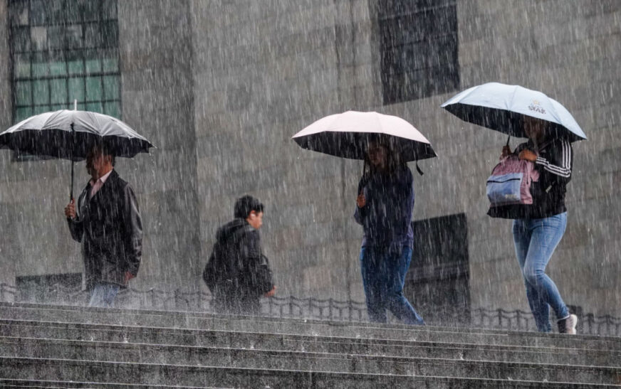 Nos encontramos en temporal de lluvias, calor extremo y viento fuerte en varios estados