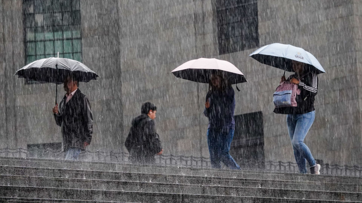 Nos encontramos en temporal de lluvias, calor extremo y viento fuerte en varios estados