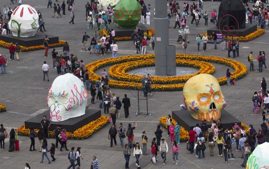 Abren convocatoria para diseñar la Ofrenda Monumental del Zócalo 2025