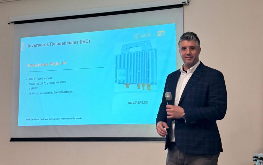 SOLIS DA CAPACITACIÓN EN ENERGÍA SOLAR