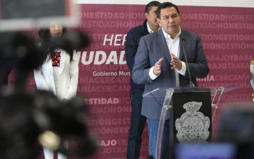 Cruz Pérez Cuellar, alcalde de Ciudad Juárez, en la mira de Washington