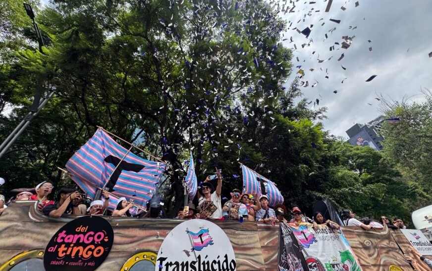TRANSLÚCIDO HACE HISTORIA: la transmasculinidad brilla con fuerza en la 47ª Marcha del Orgullo LGBTIQ+