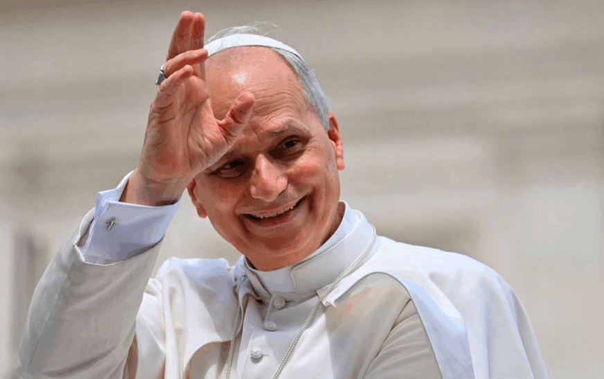 Papa León XIV a influencers: “Reparen las redes con verdad y paz”