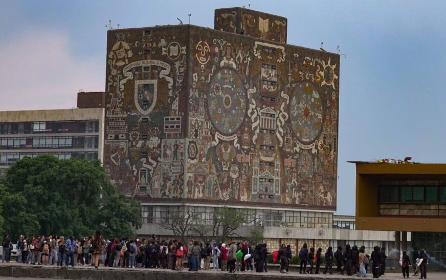 ¡Orgullo de Ecatepec! Anna Pérez, puntaje perfecto en examen de la UNAM