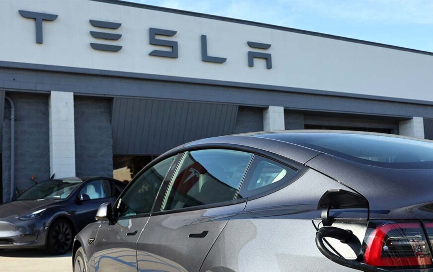 Caen 13.5% las ventas globales de Tesla en el segundo trimestre