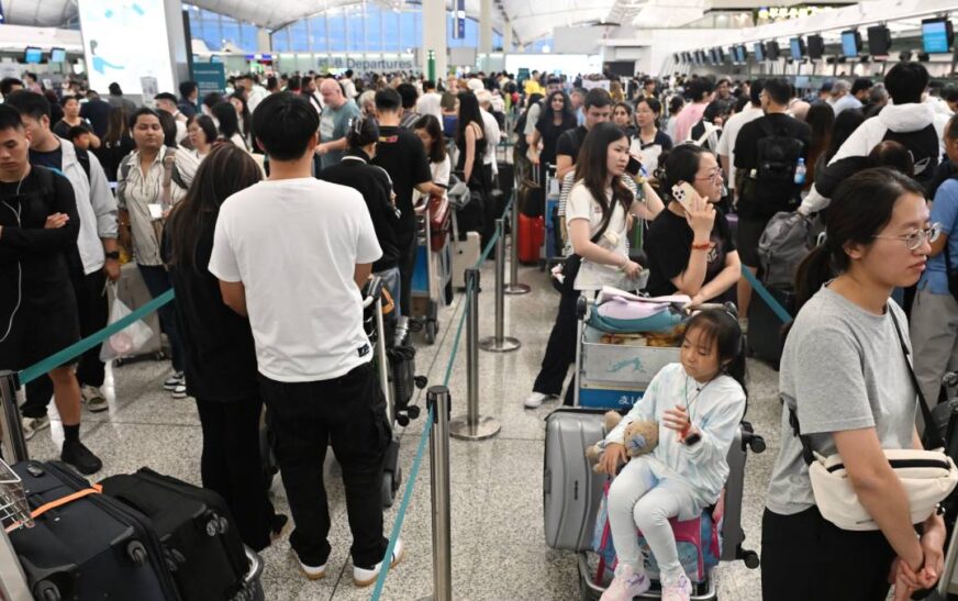 Tifón Wipha golpea a Hong Kong, cancelan más de 500 vuelos