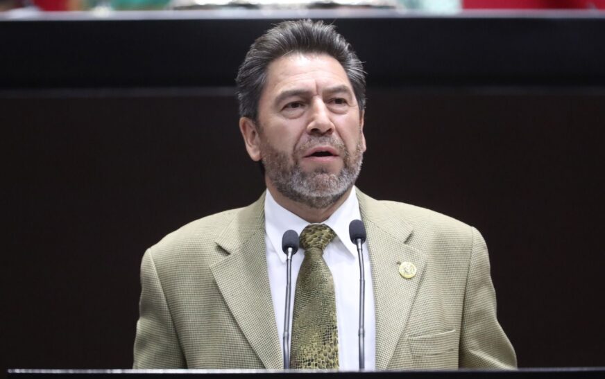 Necesario, incluir en programas y planes de estudio el fomento y promoción de valores éticos y sociales