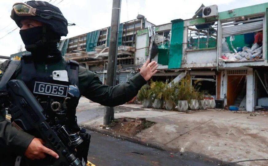 Suman tres detenidos por los atentados en Colombia que dejaron al menos 20 muertos