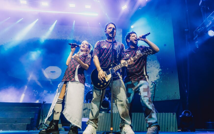 LA MAGIA INTACTA: ERREWAY CELEBRA LA ETERNIDAD DE REBELDE WAY EN LA CIUDAD DE MÉXICO
