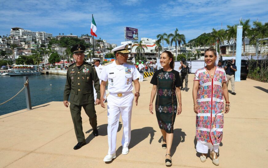 Acapulco está de pie tras estragos de huracanes Otis y John: Sheinbaum