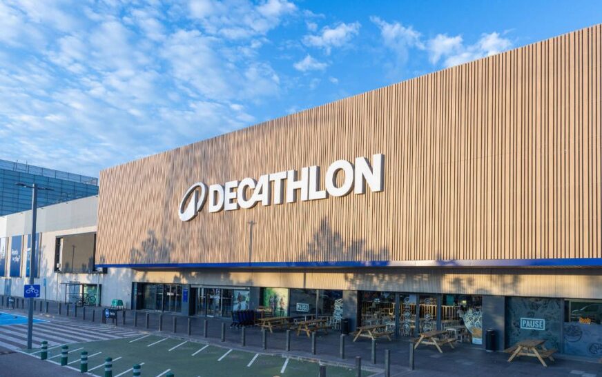 Expertise en tecnología RFID de Sensormatic Solutions transforma la experiencia de compra en 50 tiendas Decathlon de Brasil