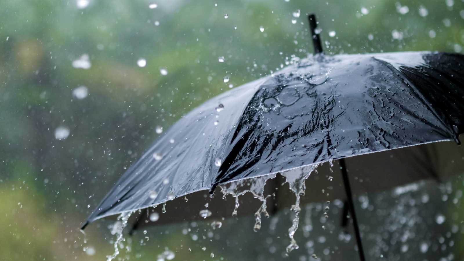 Monzón mexicano y Onda Tropical 23 traerán lluvias fuertes en varios estados