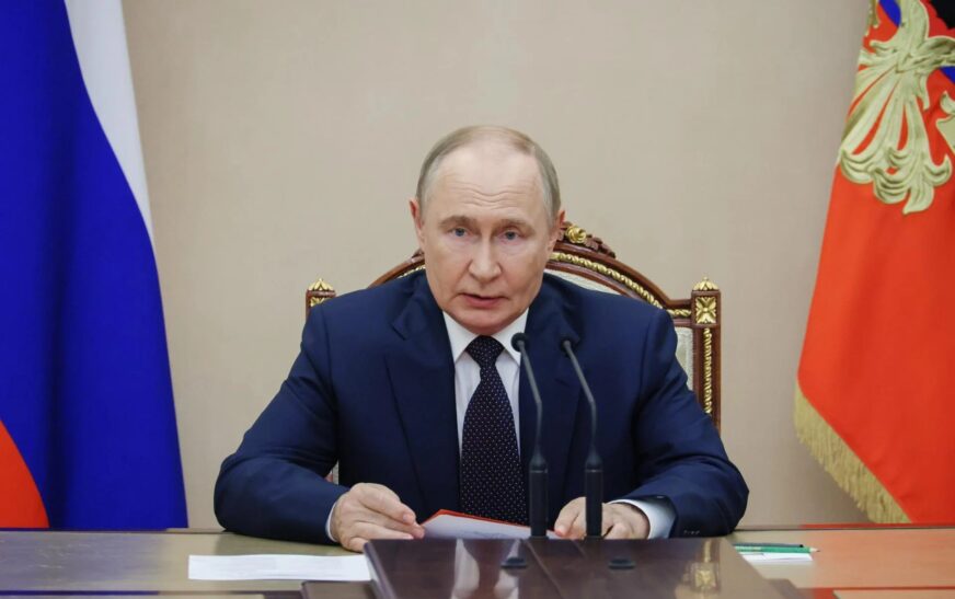 Xi y Putin abordan la guerra en Ucrania y reafirman su alianza estratégica durante llamada