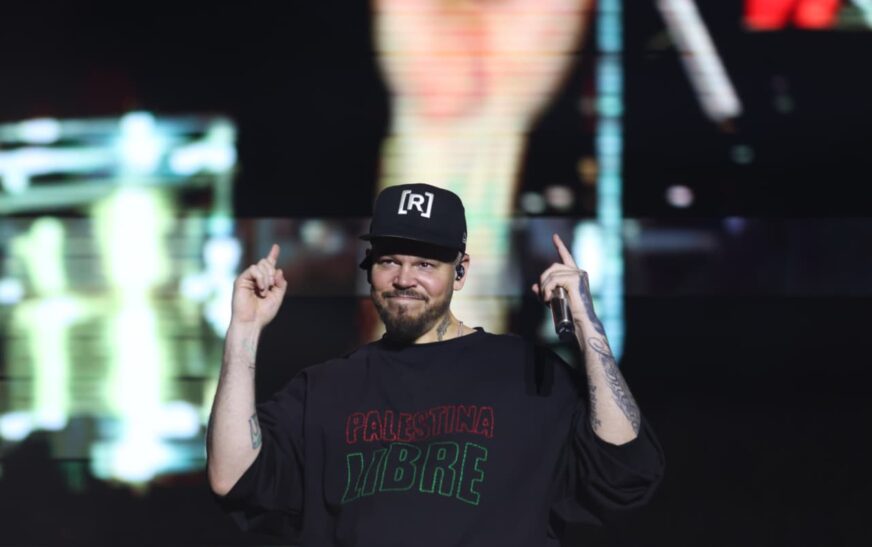 Con mensaje y ritmo, Residente enciende el corazón de la CDMX