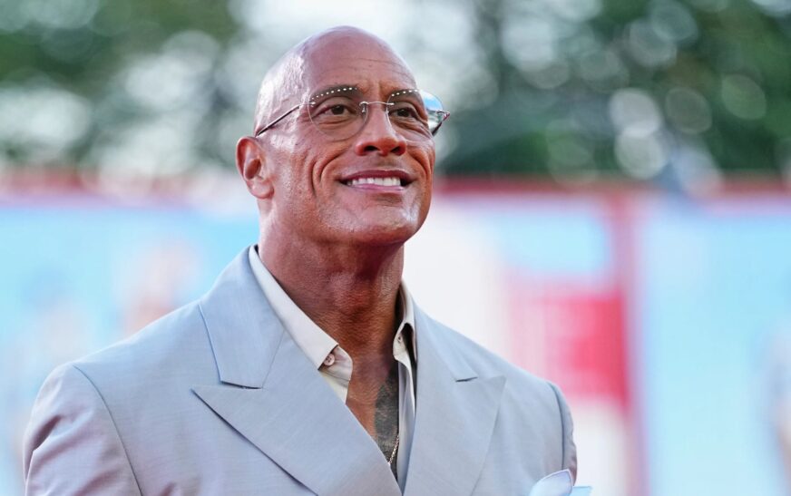 ¡15 minutos de aplausos! Dwayne Johnson, ‘La Roca’, llora al ser ovacionado en Venecia