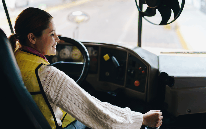 La industria de transporte de pasajeros mejora la seguridad y la eficiencia gracias a la integración de la IA