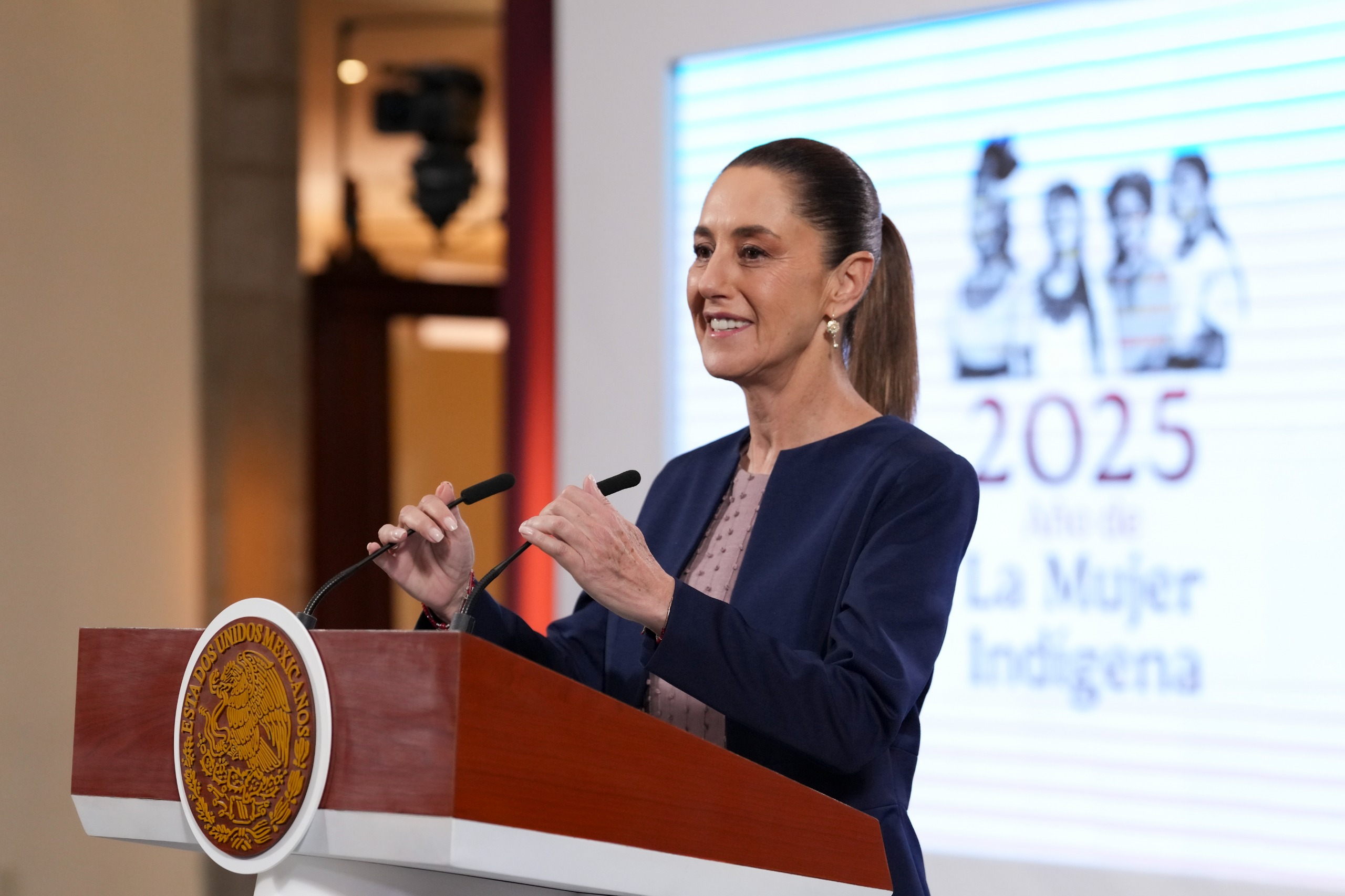 Se reduce gasto operativo, no beneficios: Sheinbaum sobre Paquete Económico 2026
