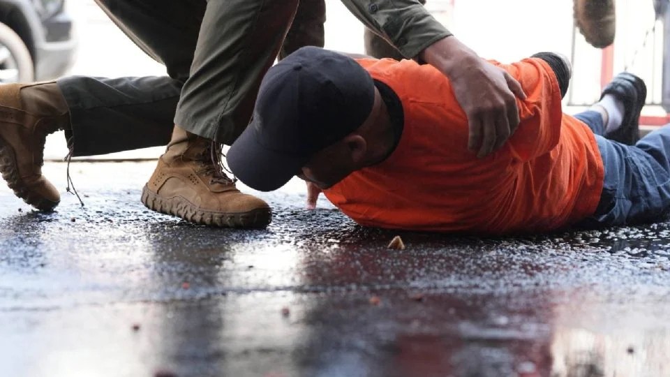 Corte Suprema de EU da luz verde a ICE para detenciones en Los Ángeles tras impugnación de Trump
