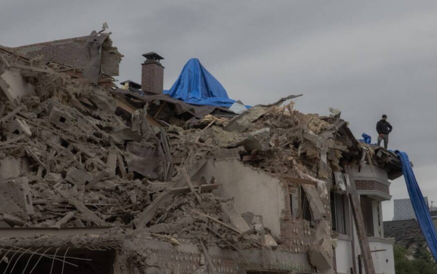 Rusia lanza misiles y drones sobre Kiev y deja al menos cuatro muertos