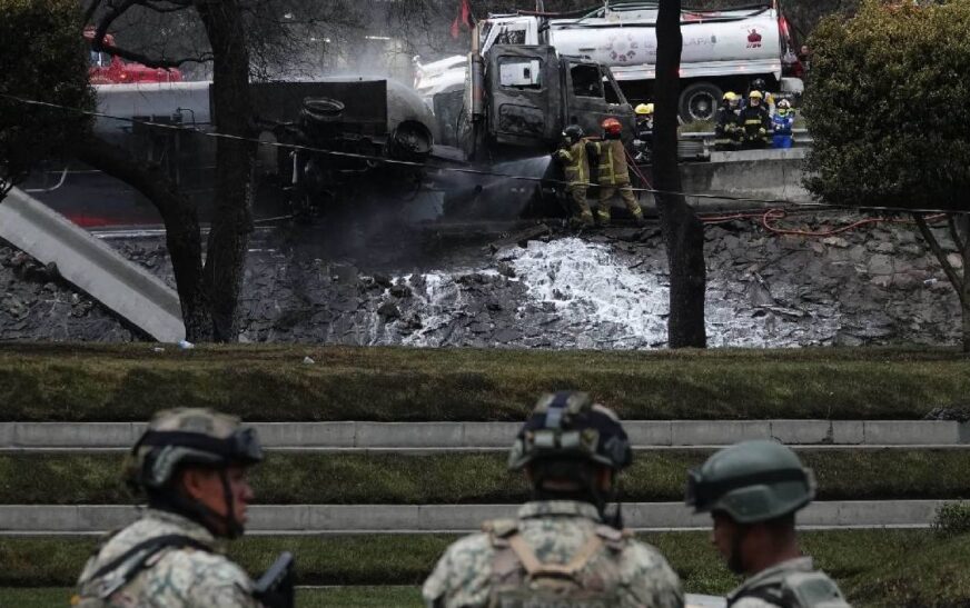 Aumenta a 13 el número de muertos tras explosión de pipa en Iztapalapa
