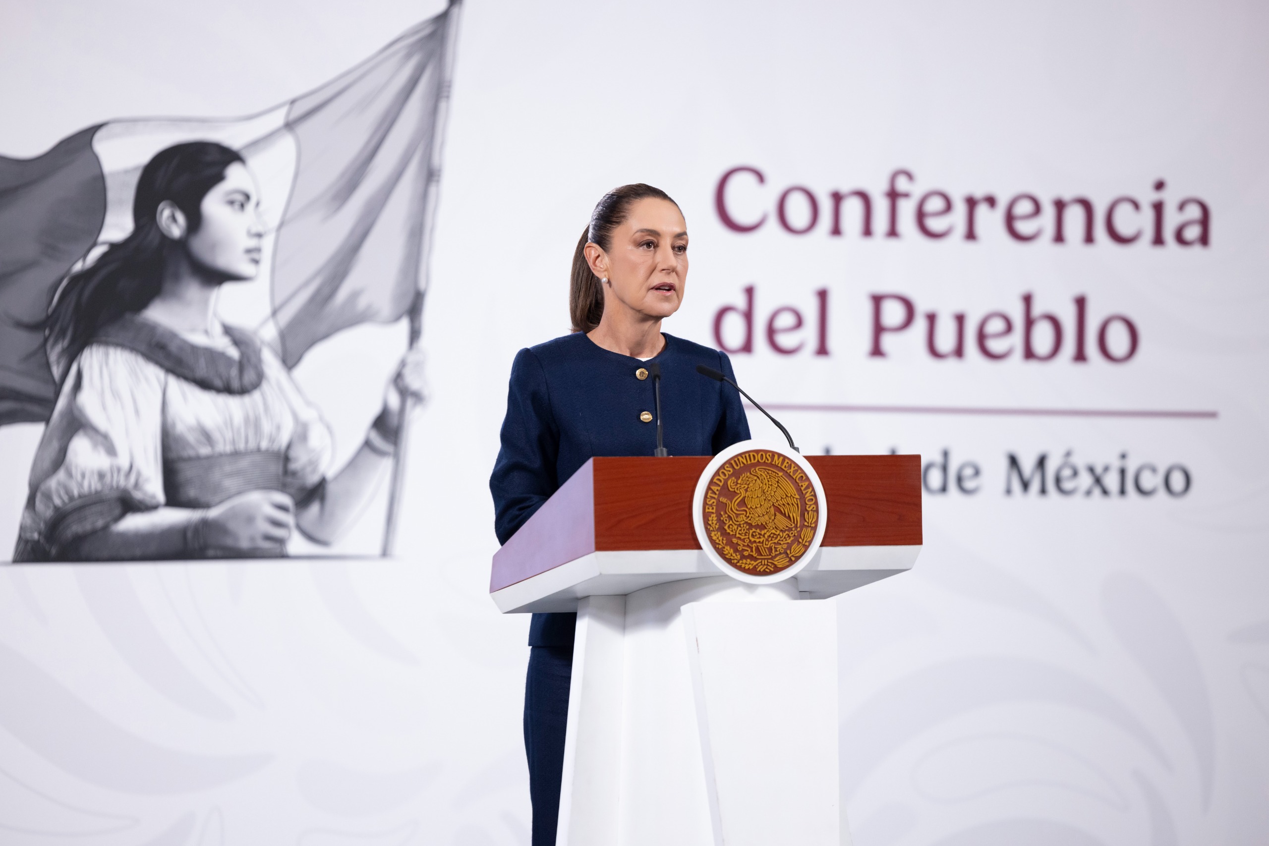 Sheinbaum critica relanzamiento del PAN en medio de emergencia por lluvias
