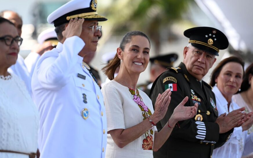 Claudia Sheinbaum destaca que la soberanía se defiende día a día en el 204 aniversario de la Armada de México