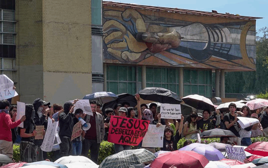 Facultad de Ciencias Políticas se va a paro en medio de crisis de seguridad en la UNAM