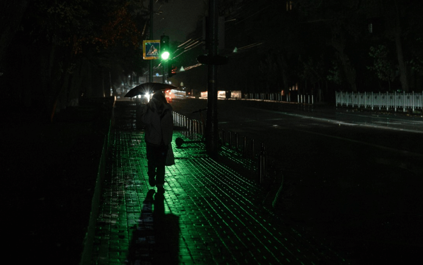 Ataque de Rusia deja sin luz a miles en Odesa, Ucrania, en plena antesala del invierno