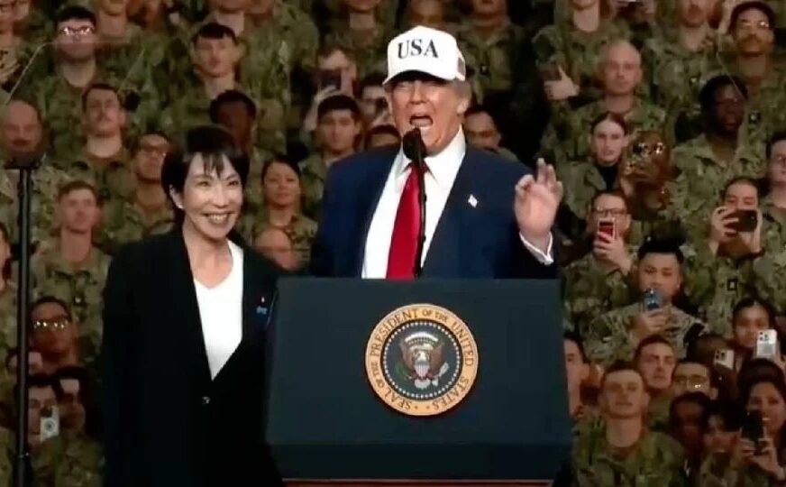 Trump anuncia inversión de 10 mil millones de dólares de Toyota para plantas en EU