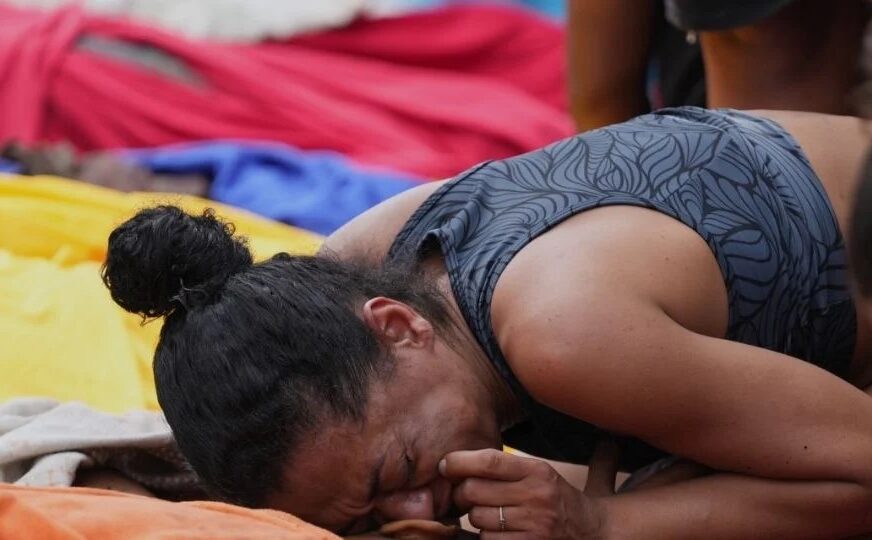 Abarrotan morgues en Río de Jairo en búsqueda de víctimas