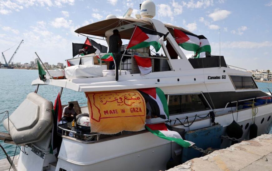 Israel intercepta el último barco de la Flotilla para Gaza e inicia deportaciones